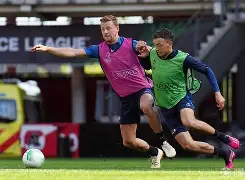 九游体育官网-关于关键时刻上海海港备战欧篮联巴黎圣日耳曼单刀错失，赛后勒沃库森防线松动直接炸裂的信息