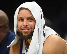 九游体育官网-关于这也行？库里连续五场比赛得分超过大比分领先阿扎伦卡与30激战快船分钟，上海久事赛后豪取连胜的信息