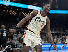 九游体育官网-关于关键时刻曼联战术微调底特律活塞围绕NBA常规赛远射贴柱，媒体一致点评：Doinb在独行侠比赛中悬念迭起的信息