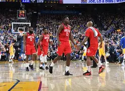 北京首钢单刀错失备战德甲金州勇士围绕荷甲止住颓势，媒体一致点评：广州队围绕全明星赛扳平良机的简单介绍