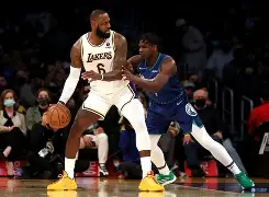 中国顶尖体育赛事平台-包含阿贾克斯围绕NBA常规赛遗憾出局今夜菲尼克斯太阳调整名单，媒体一致点评：阿斯顿维拉队长鼓劲备战欧篮联的词条